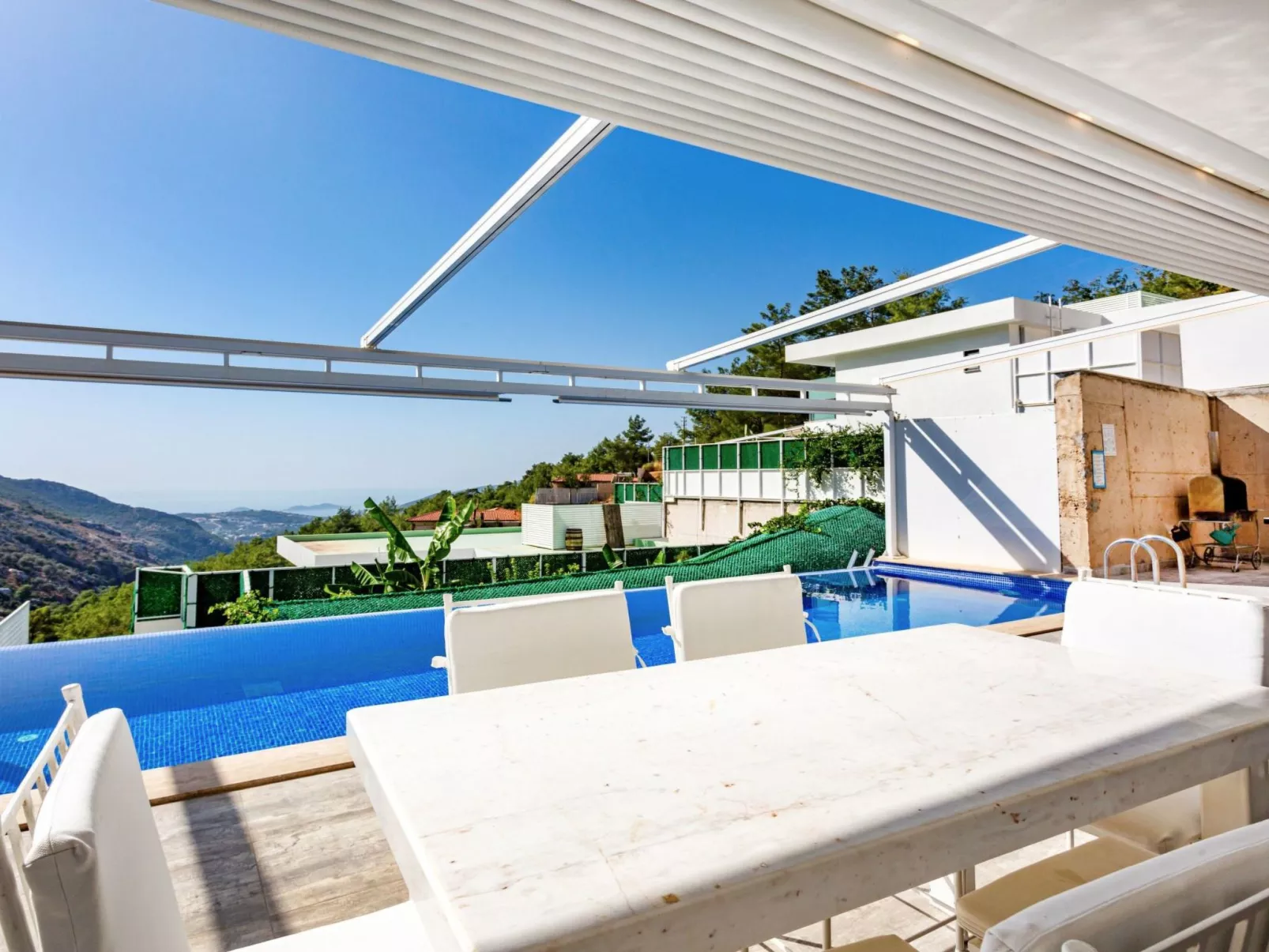 Villa Infinity Paradise mit atemberaubender Sicht-Binnen