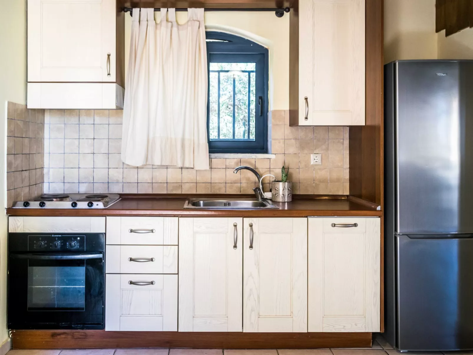 Niriides Villas_Nisso_ 2-Schlafzimmer privater Pool-Binnen