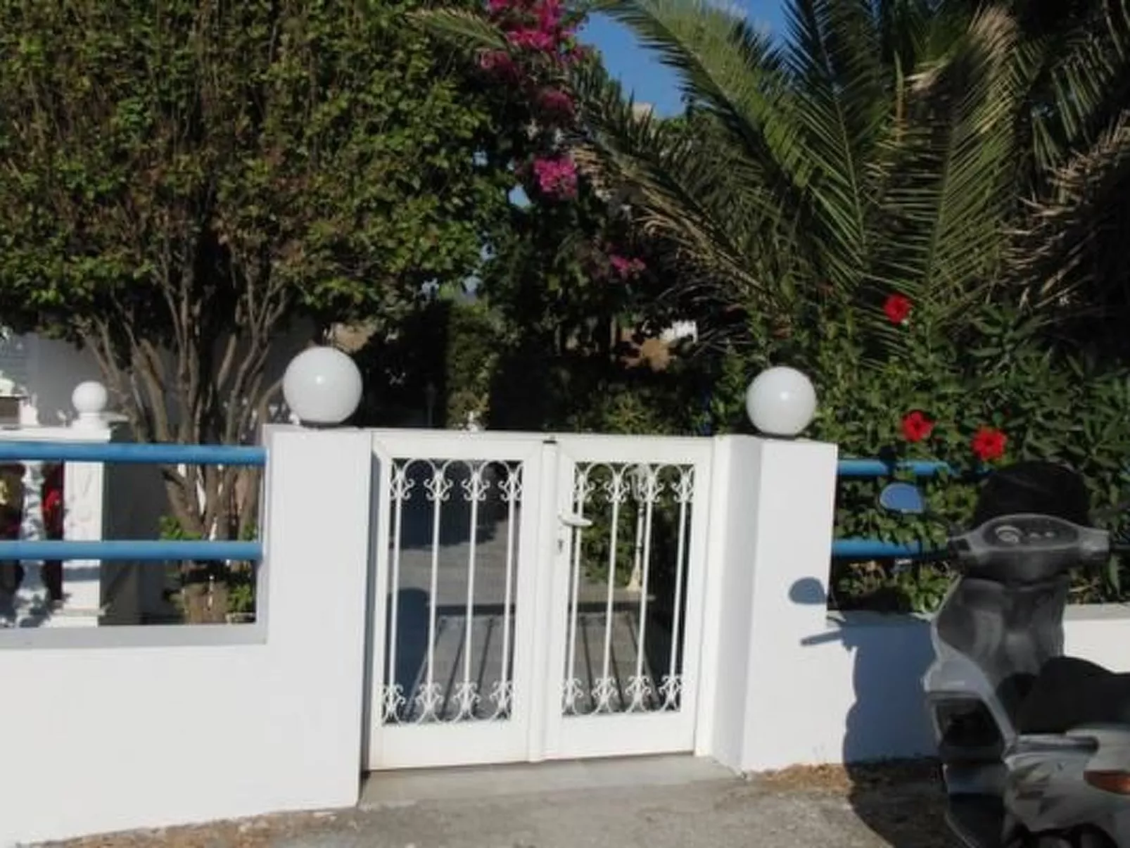 Castle View Haraki, ground floor ap4-Buiten