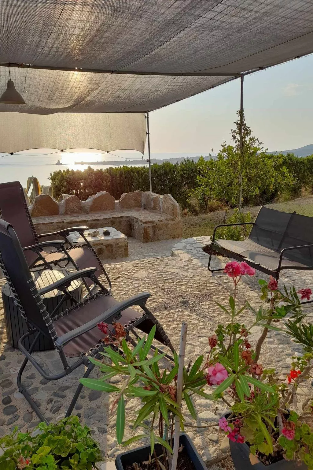 Charly Point Villa-Binnen