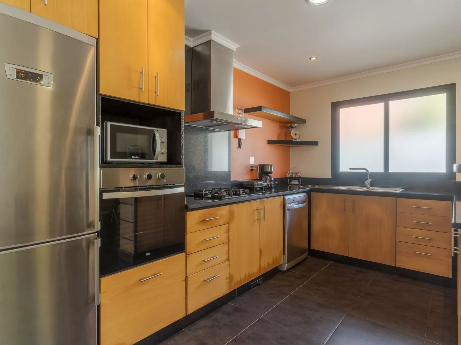 Tabua Meerblick-Binnen