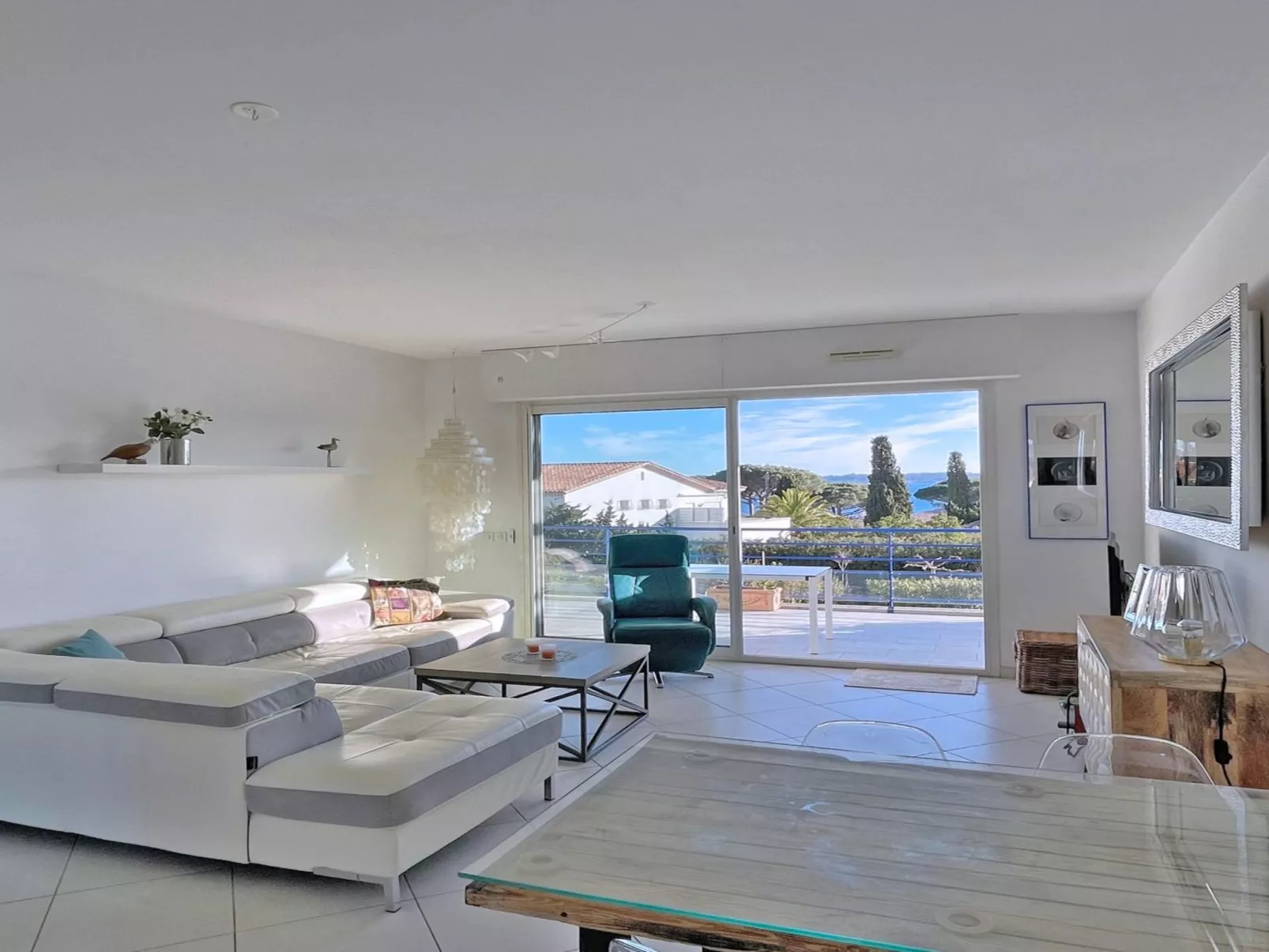 Apartment Terrasses Croisette C11 - Meerblick - Binnen