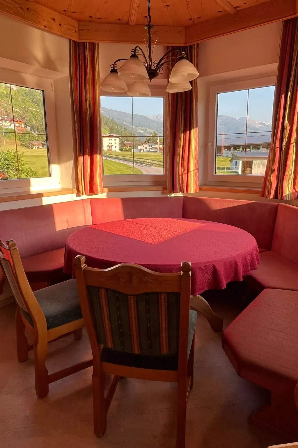 Sonnenapartment-Binnen