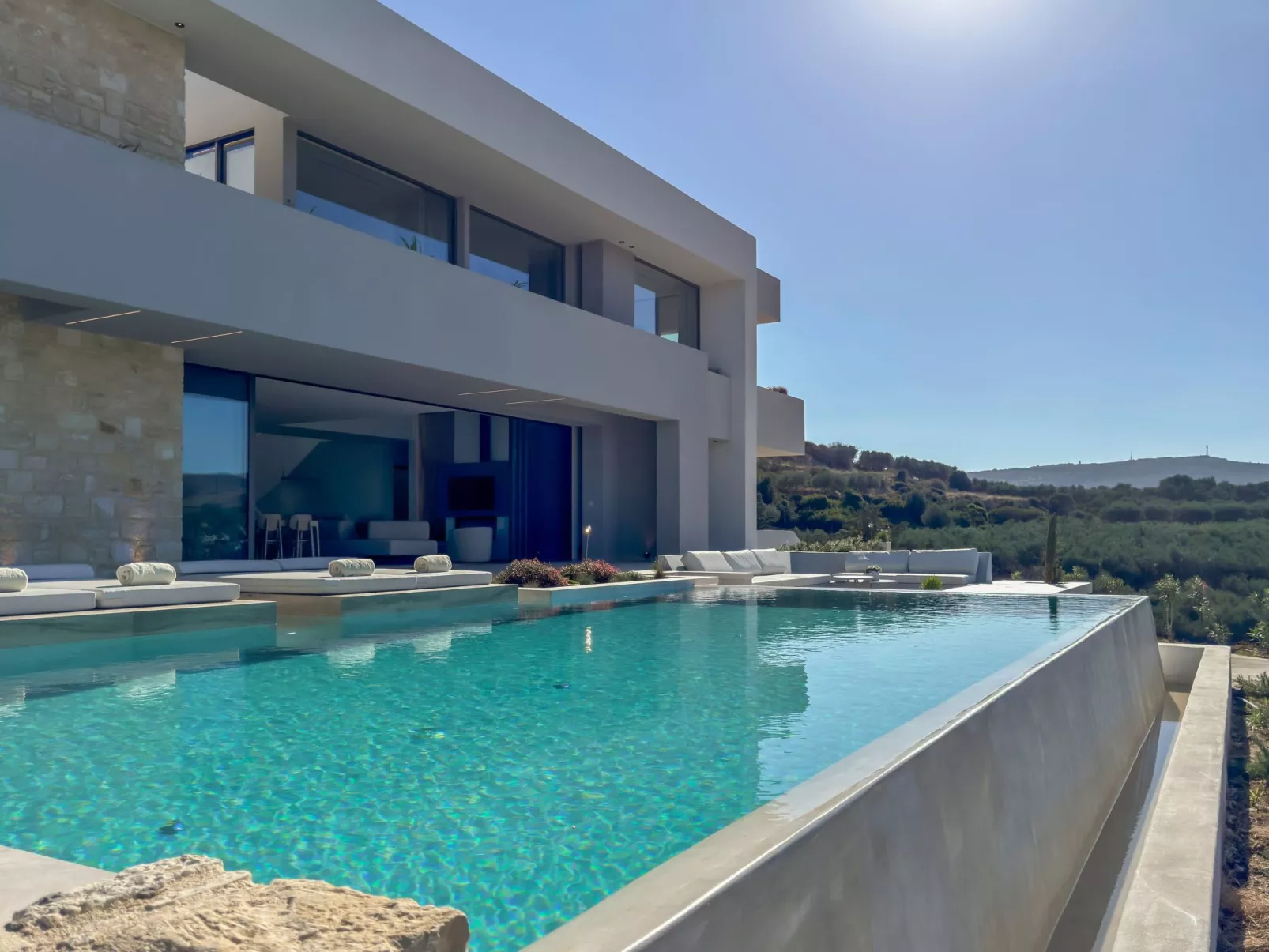 Villa Utopia 5 Schlafzimmer-Binnen