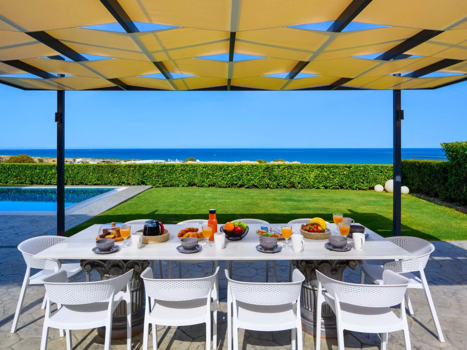 Moderne Villa mit Hügel- und Meerblick-Buiten