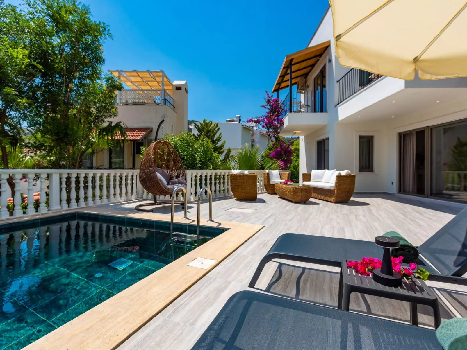 Moderne Villa "Verde Kalkan" mit großem Garte-Binnen