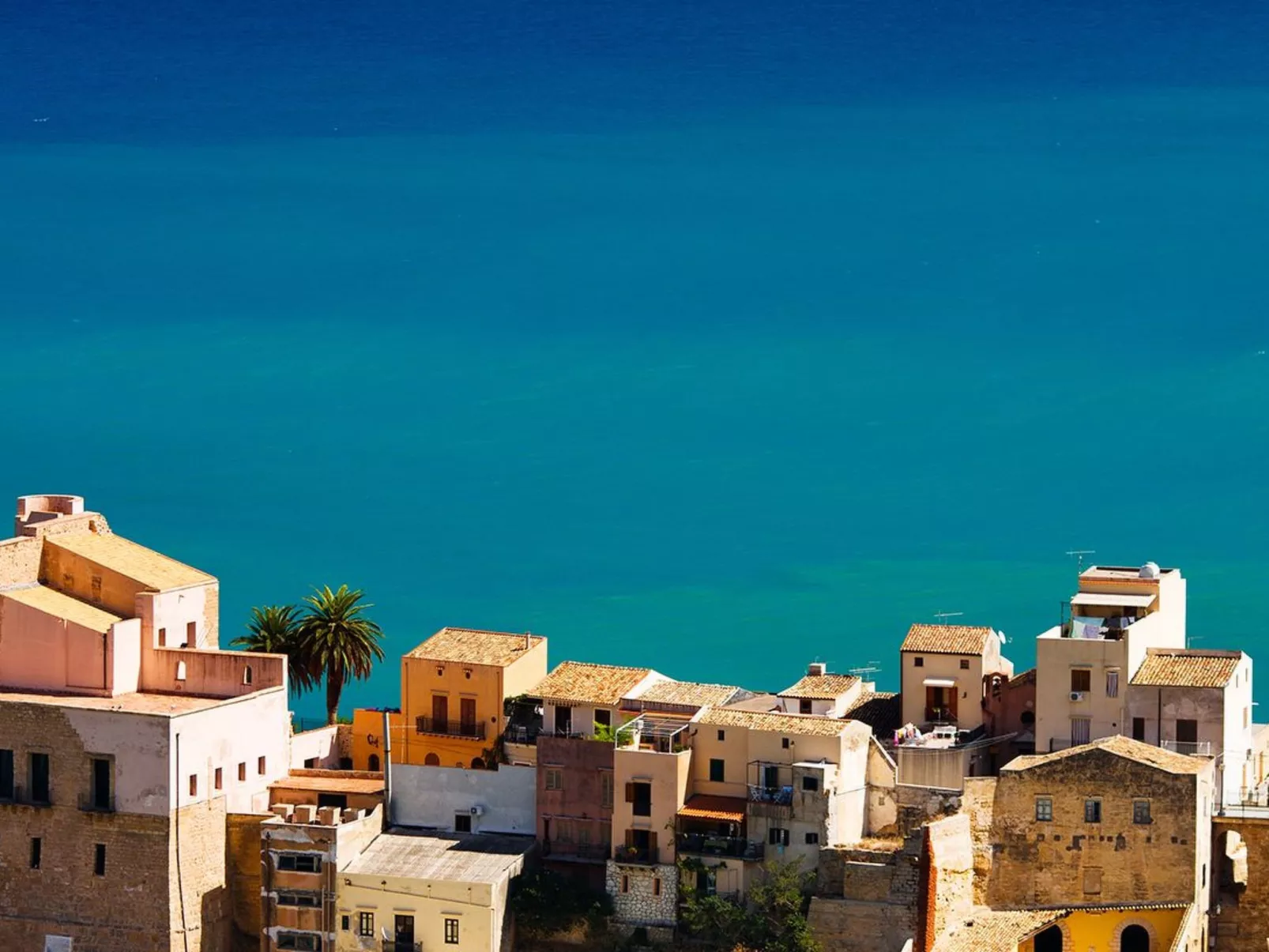 Nero D'Avola Morgante Wohnung-Binnen