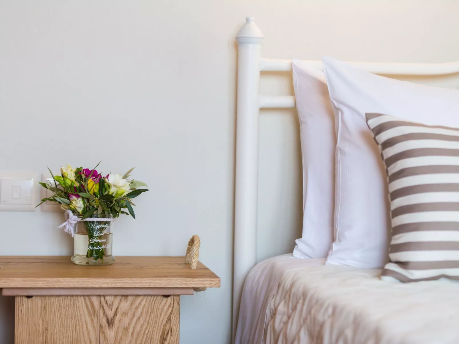 Familienvilla mit Pool, Garten, Spielplatz und BBQ-Image-tags.info