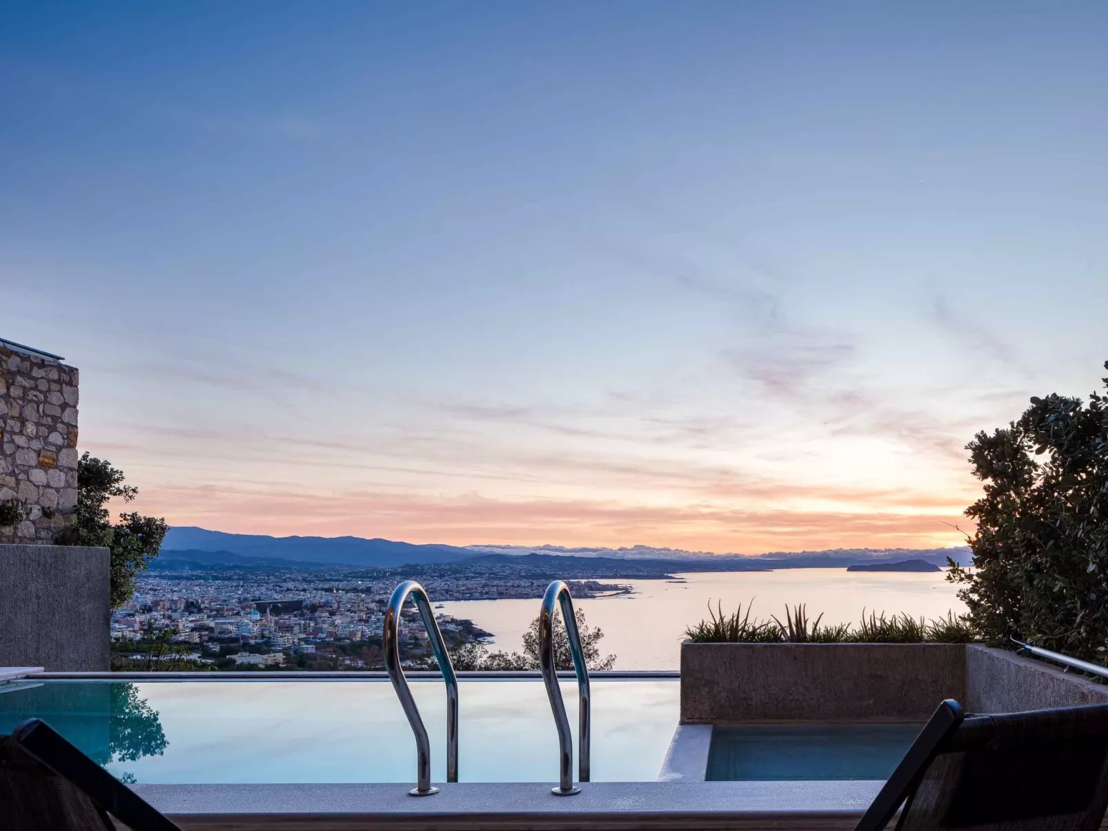 Omnia Villa 2 - ''Beheizter'' Pool, herrlicher Meerblick-Binnen