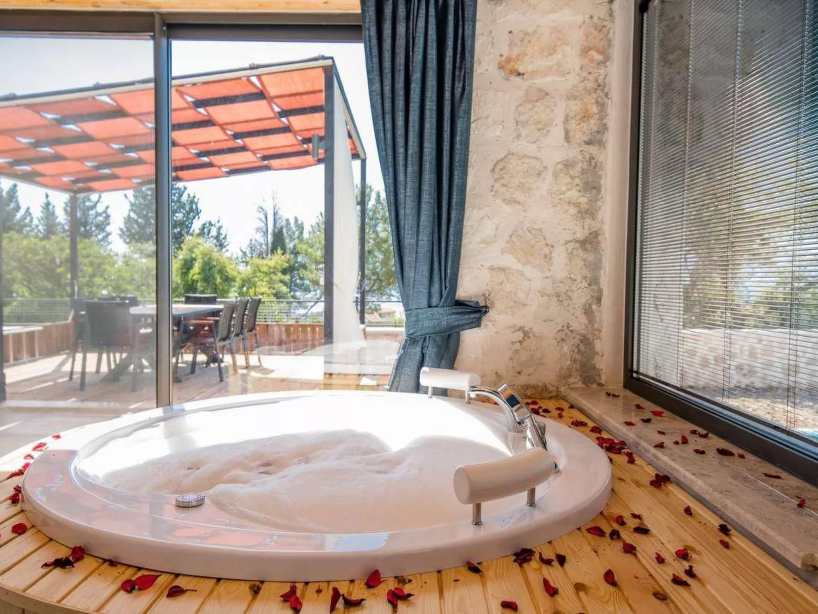 Natursteinvilla-Binnen