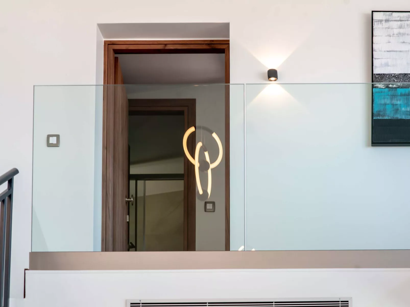 Villa Solis -100m zum Meer und ''Free'' Beheizter Pool-Binnen