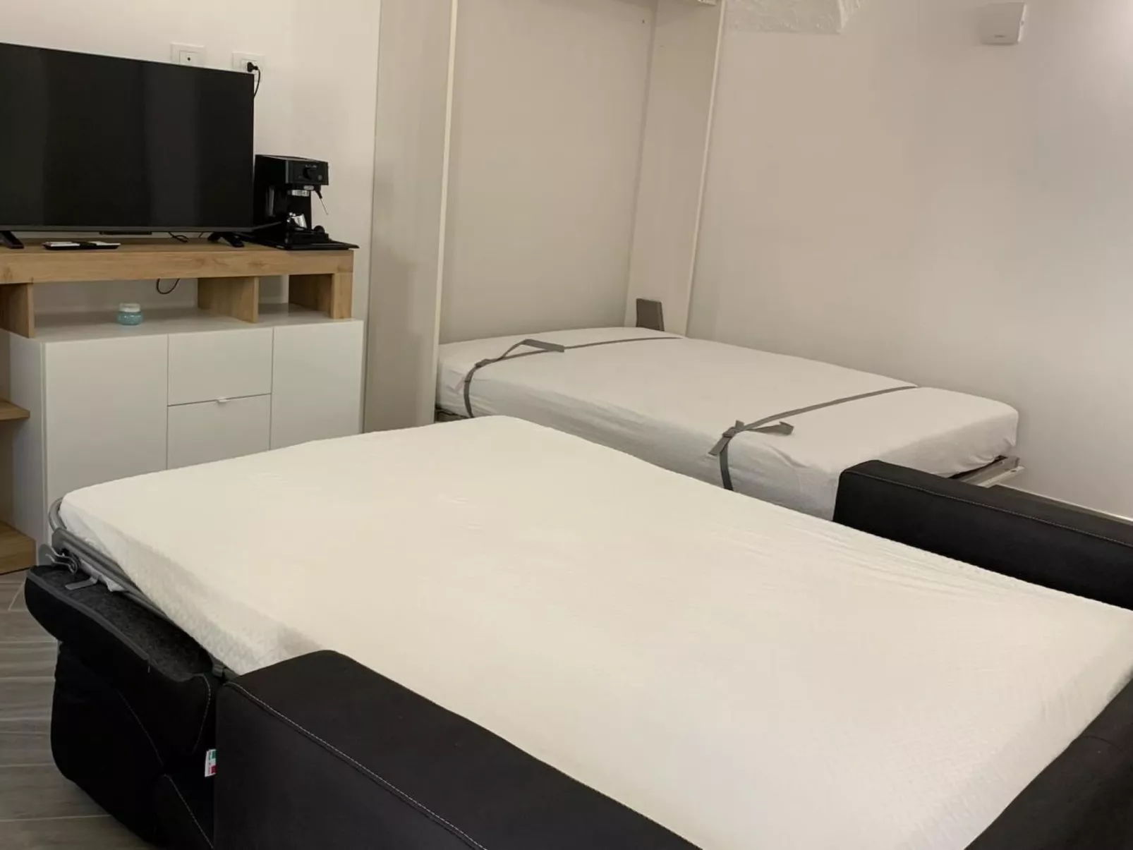 Ein-Zimmer-Wohnung 'Boada-Image-tags.info