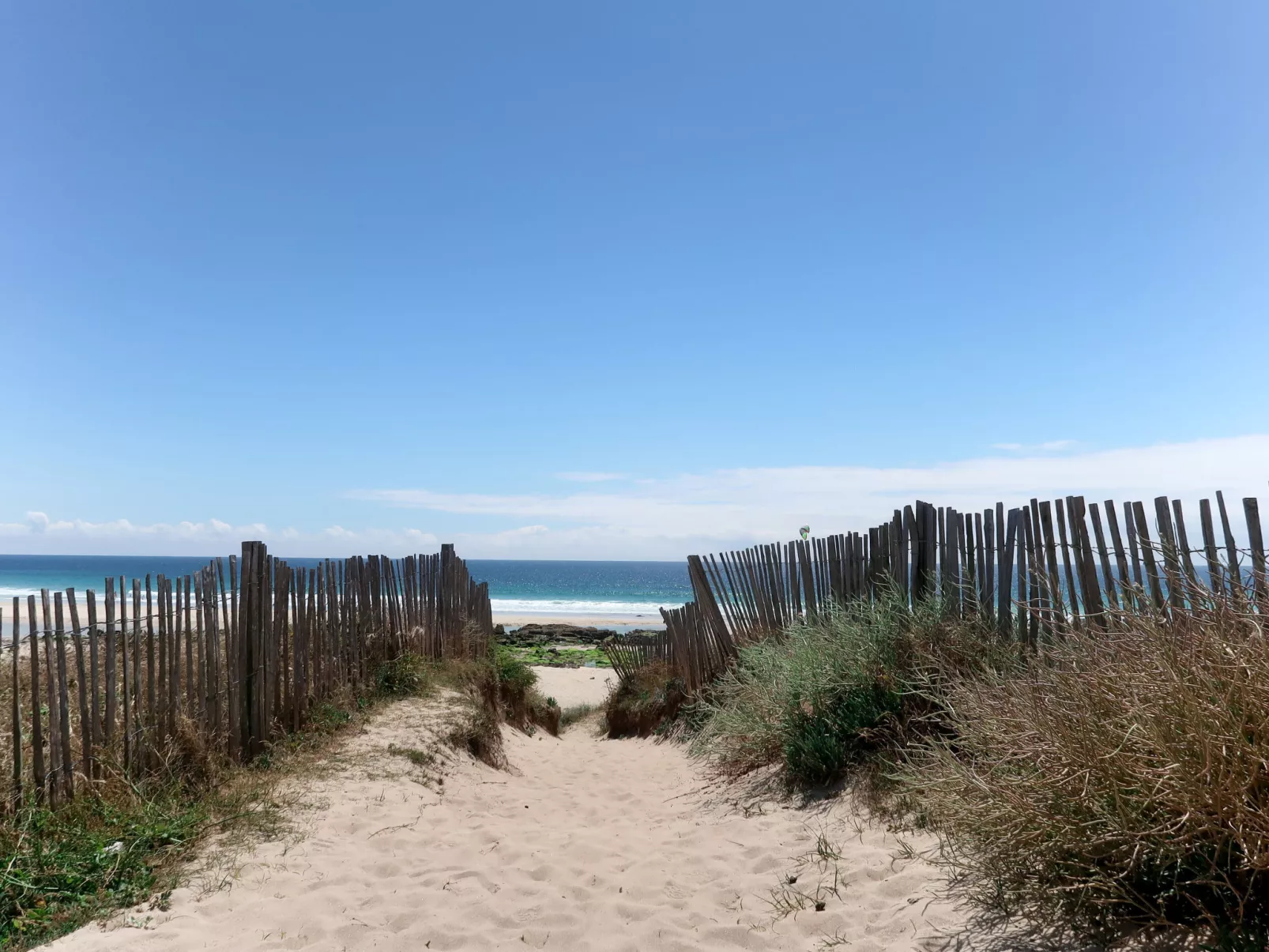 Tolles Ferienhaus in Esquibien mit Großem Garten-Omgeving
