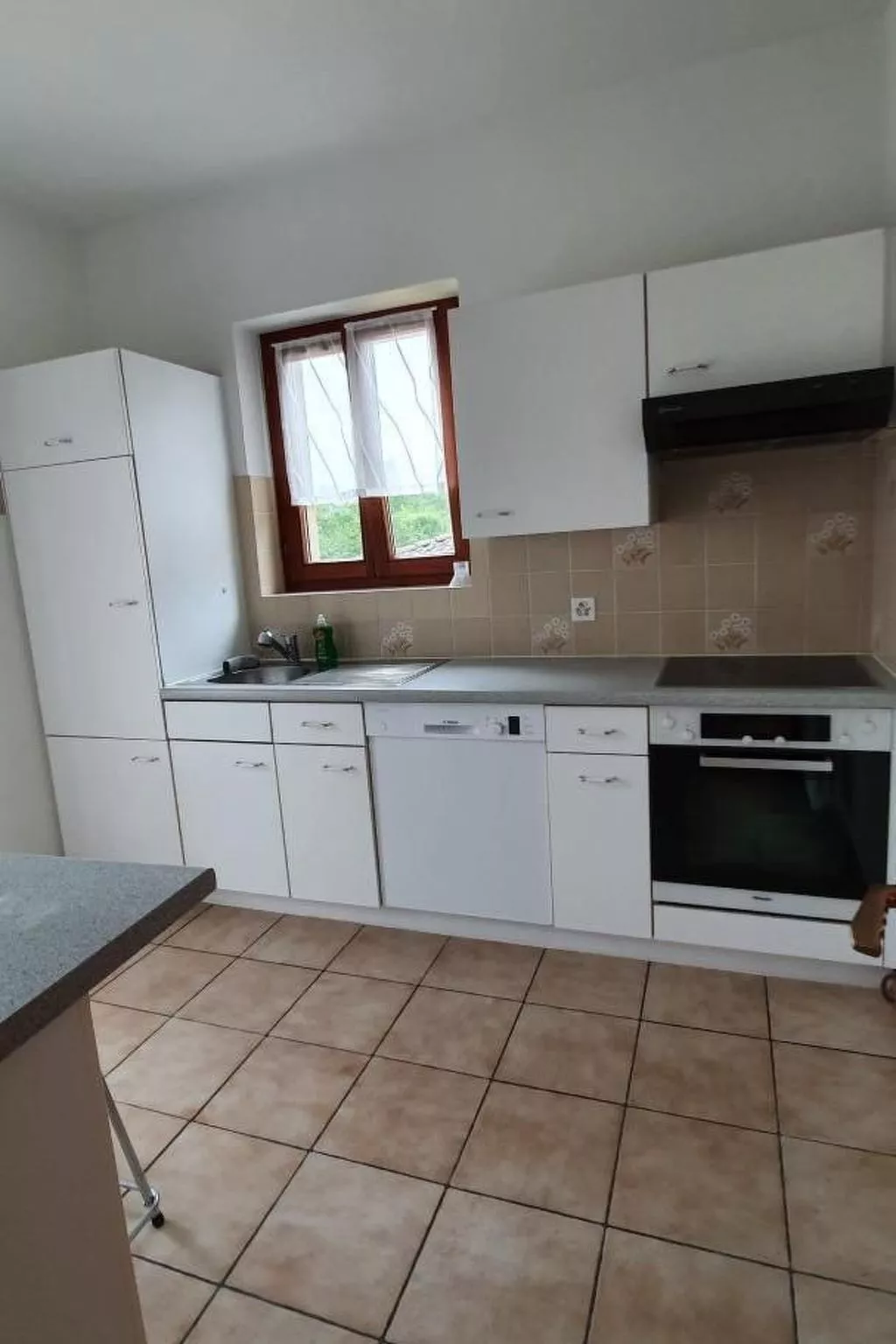 Mit Bergblick-Binnen