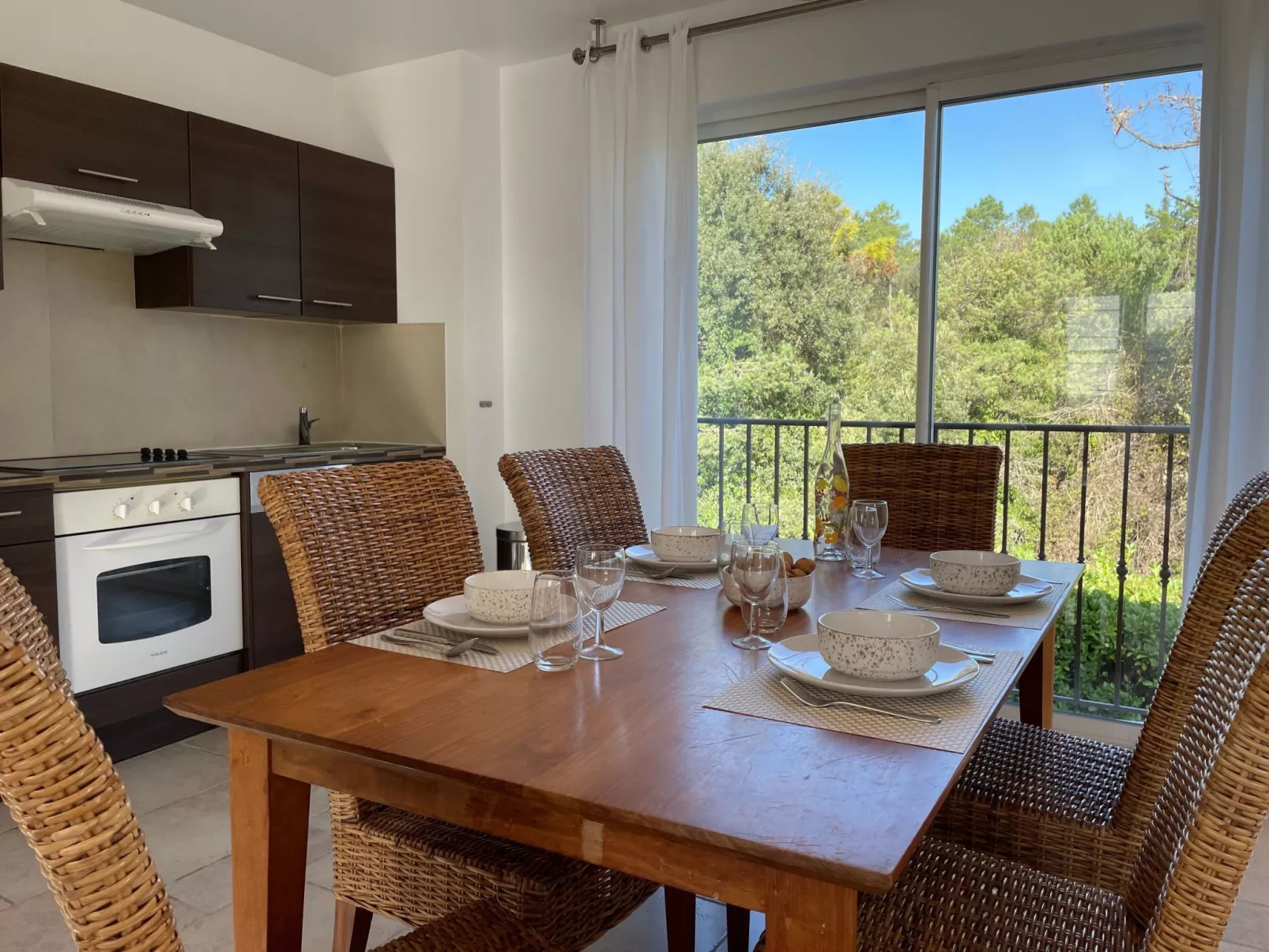 Gemütliche Ferienwohnung mit Pool-Binnen