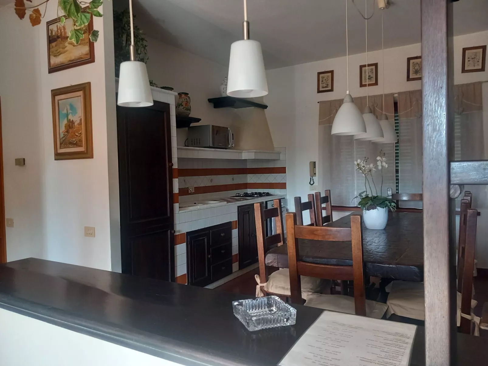 Villa mit privatem überdachbarem Pool-Binnen