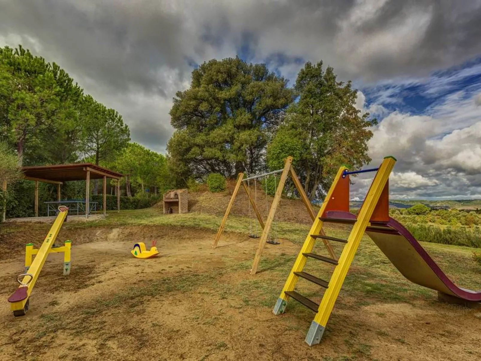 Dante Leccino' Wohnung mit Gemeinschaftspool-Buiten
