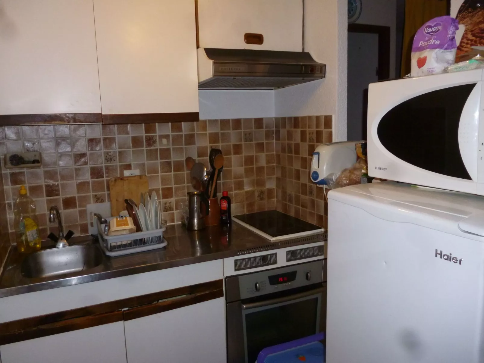 Grau-du-Roi Wohnung mit Terrasse-Image-tags.info