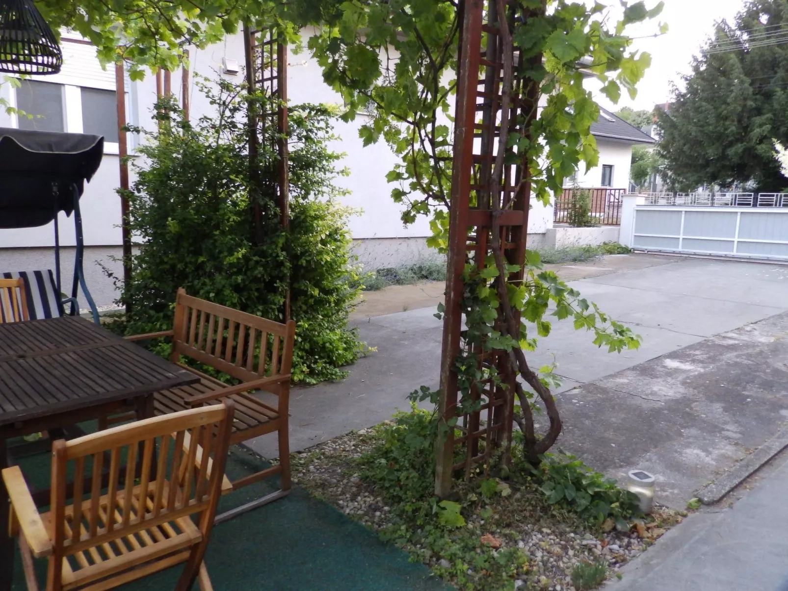 Wohnung in Fonyód mit Schönem Garten-Buiten