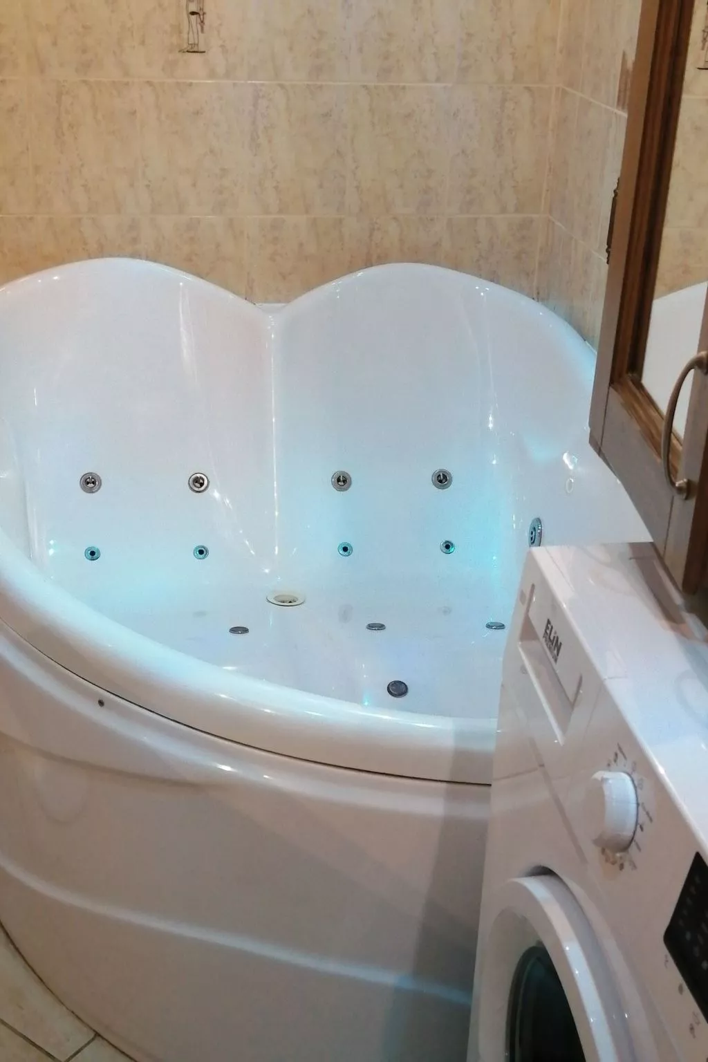 Mit Garten, Grill und Terrasse-Binnen