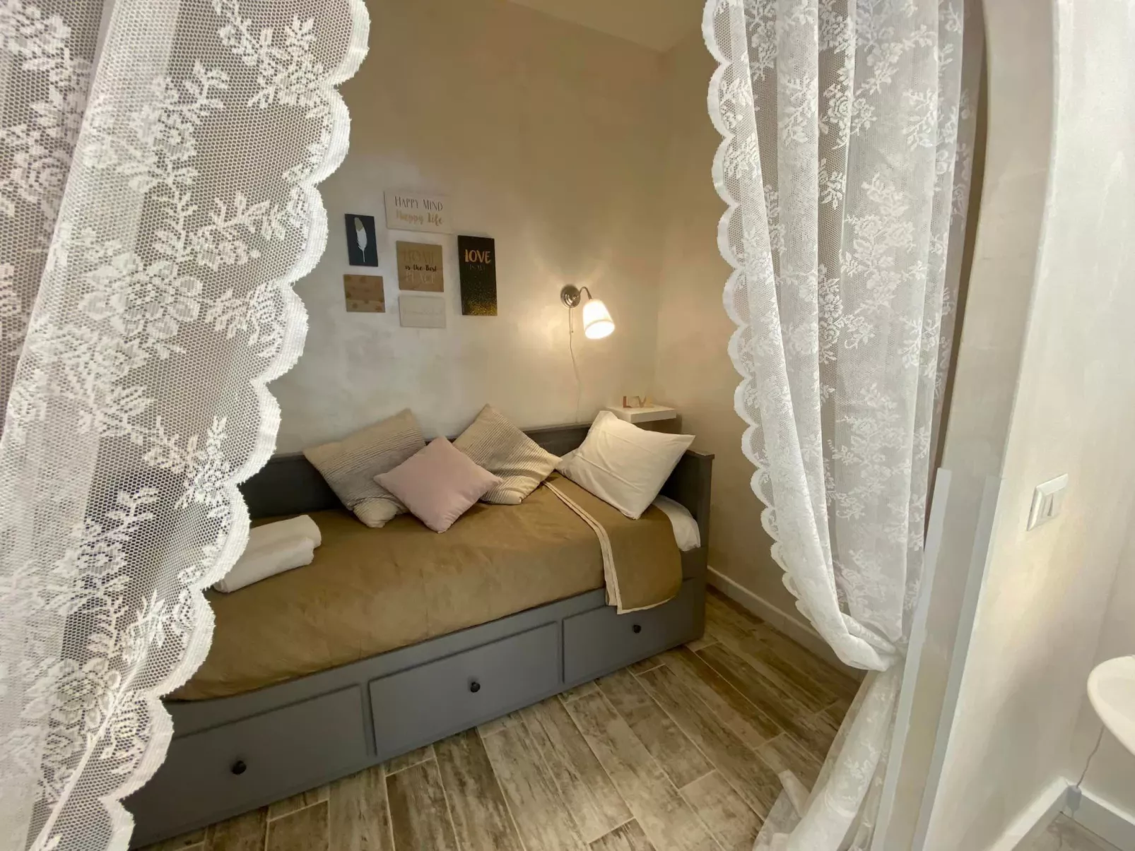 'Luxury Appia Domus-Binnen