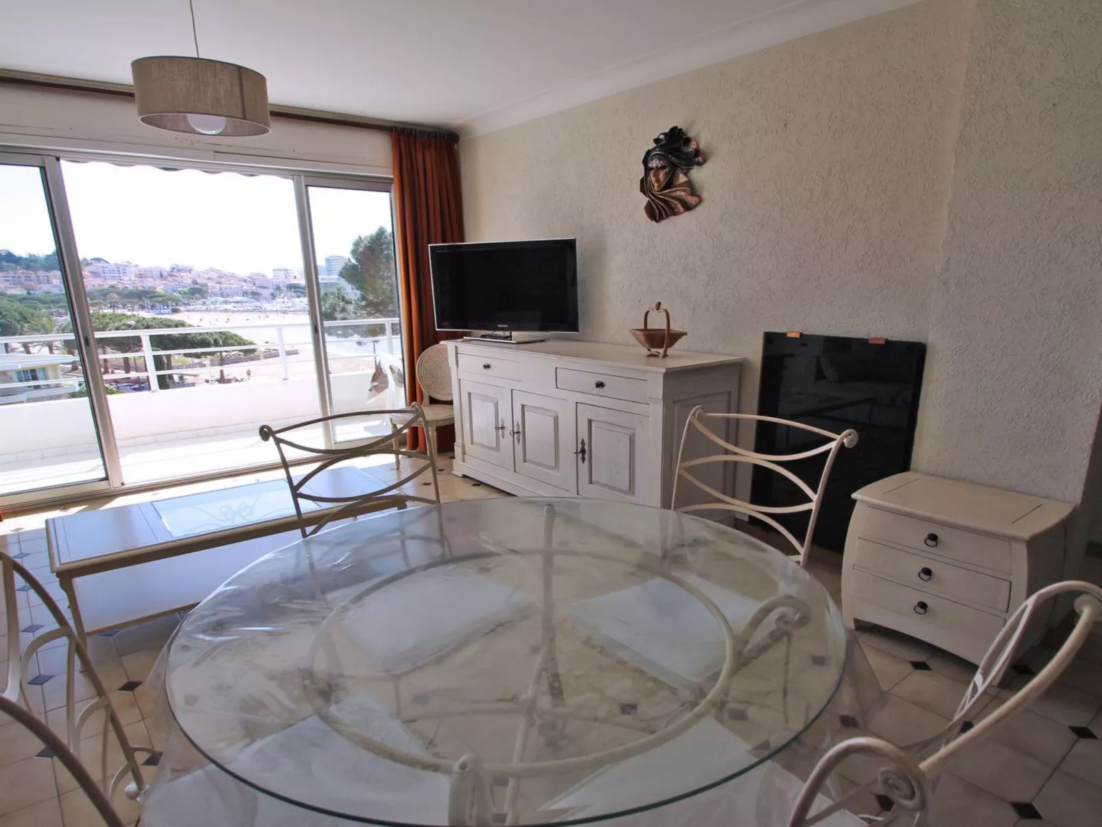 Mit Blick auf das Wasser-Image-tags.info