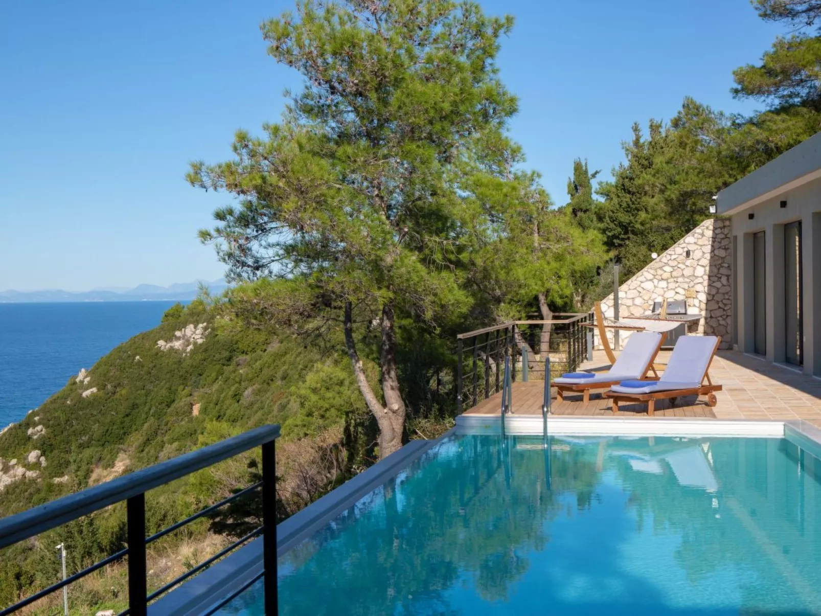 Milos Bay Villas- Brandneue moderne Villa mit spektakulärem Blick auf den Stran-Binnen