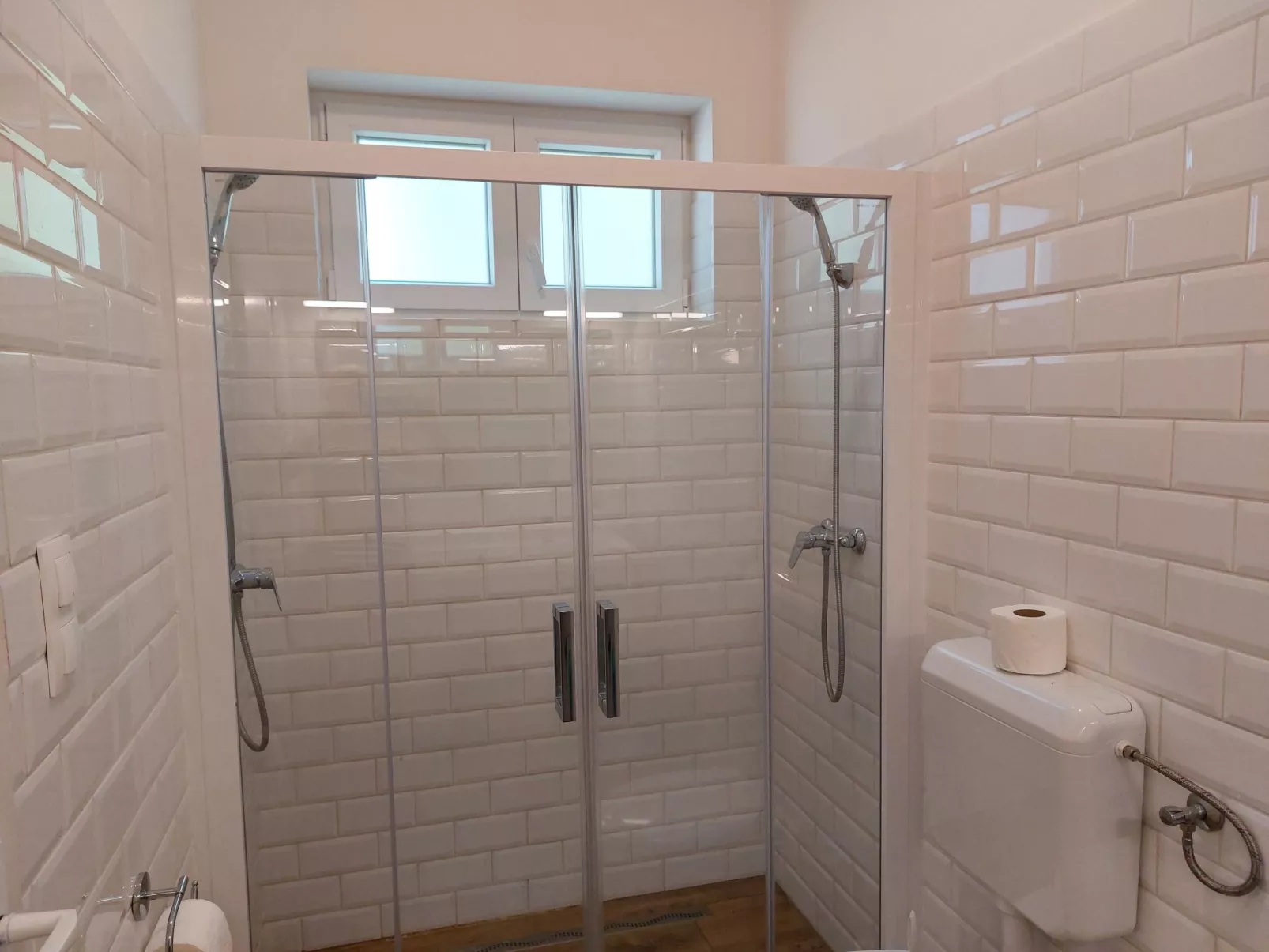 100 Meter vom Strand-Binnen