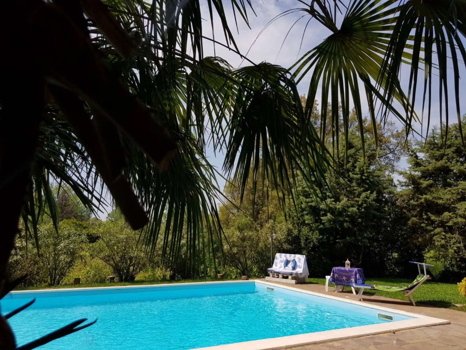 Oleandri Ferienhaus mit privatem Pool-Image-tags.info