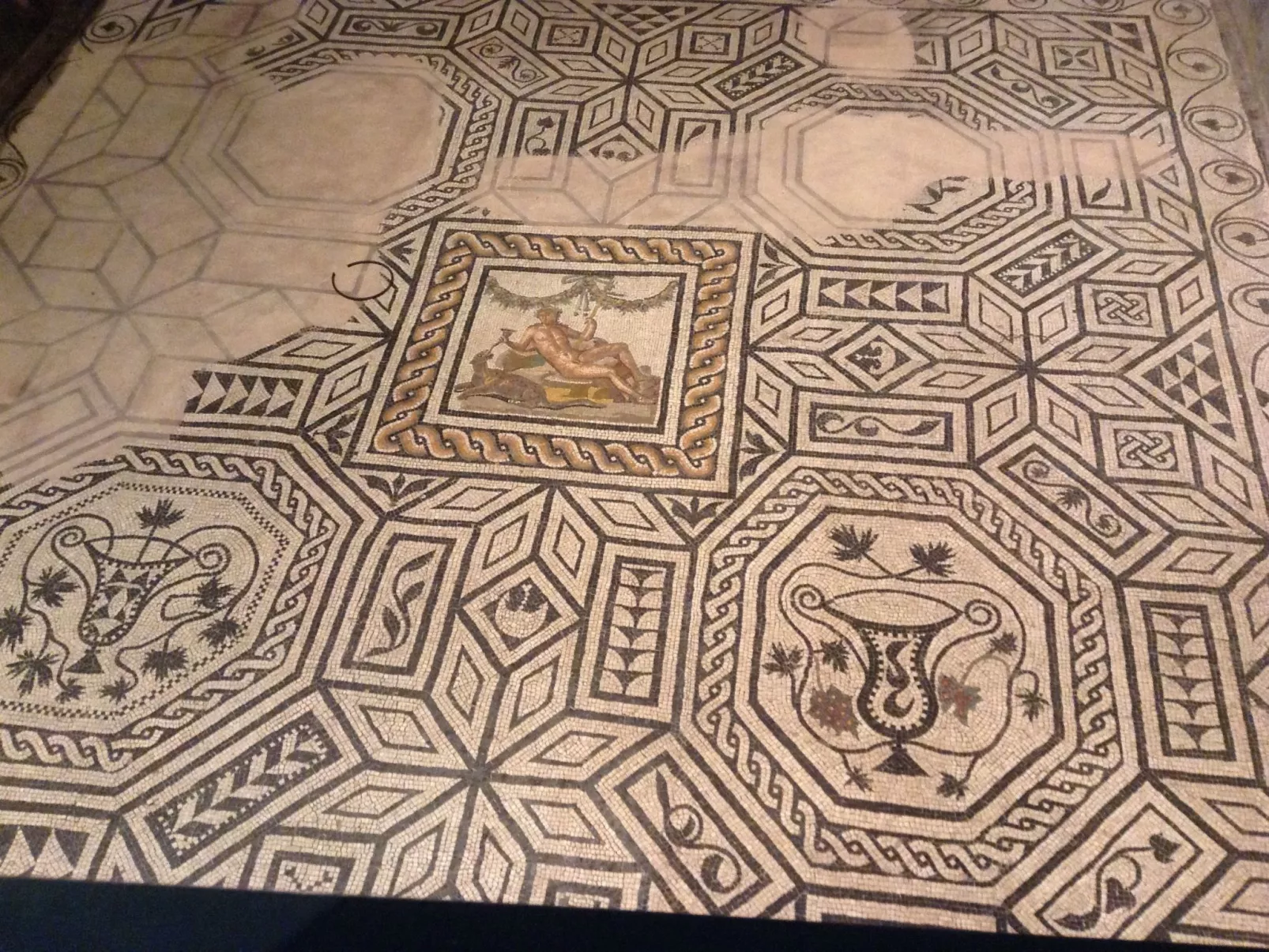 La Badia in Franciacorta 10 min. vom Iseosee entfernt-Image-tags.info