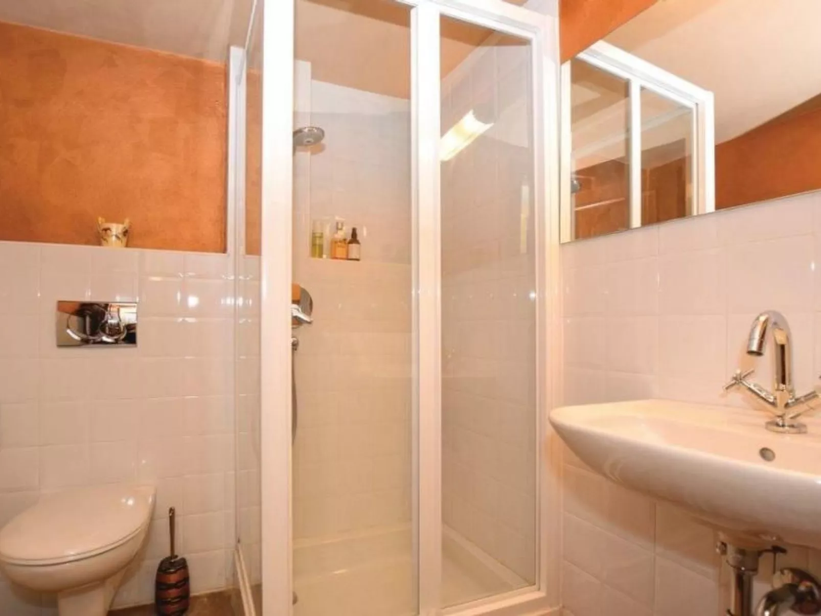 Piccola casa romantica-Binnen