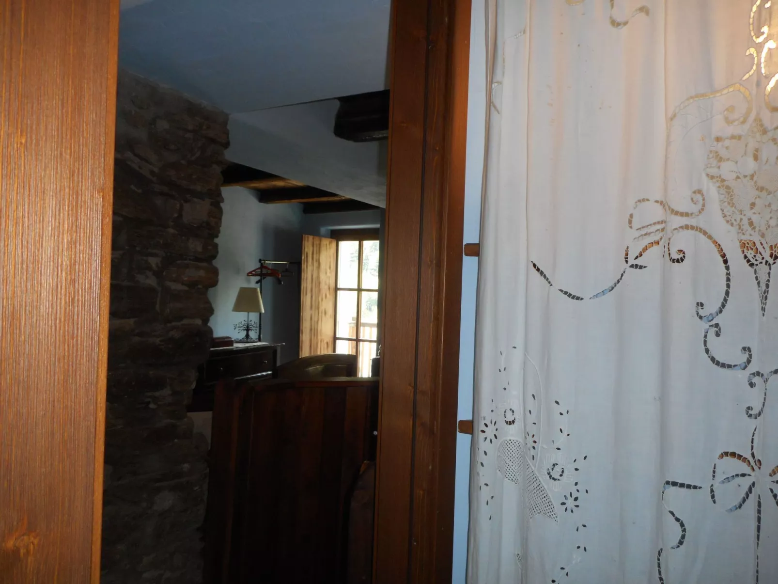 Mit Bergblick-Binnen