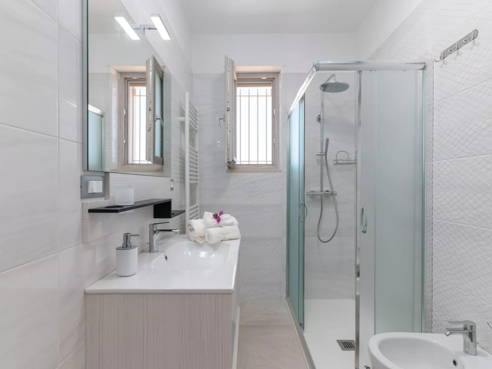 Villa Gioena mit Pool-Binnen