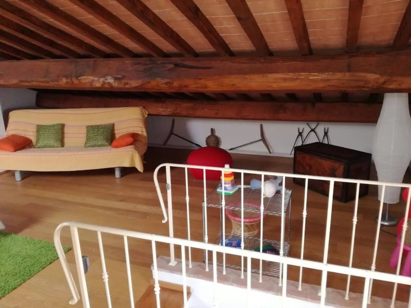 Marias Bauernhof-Binnen