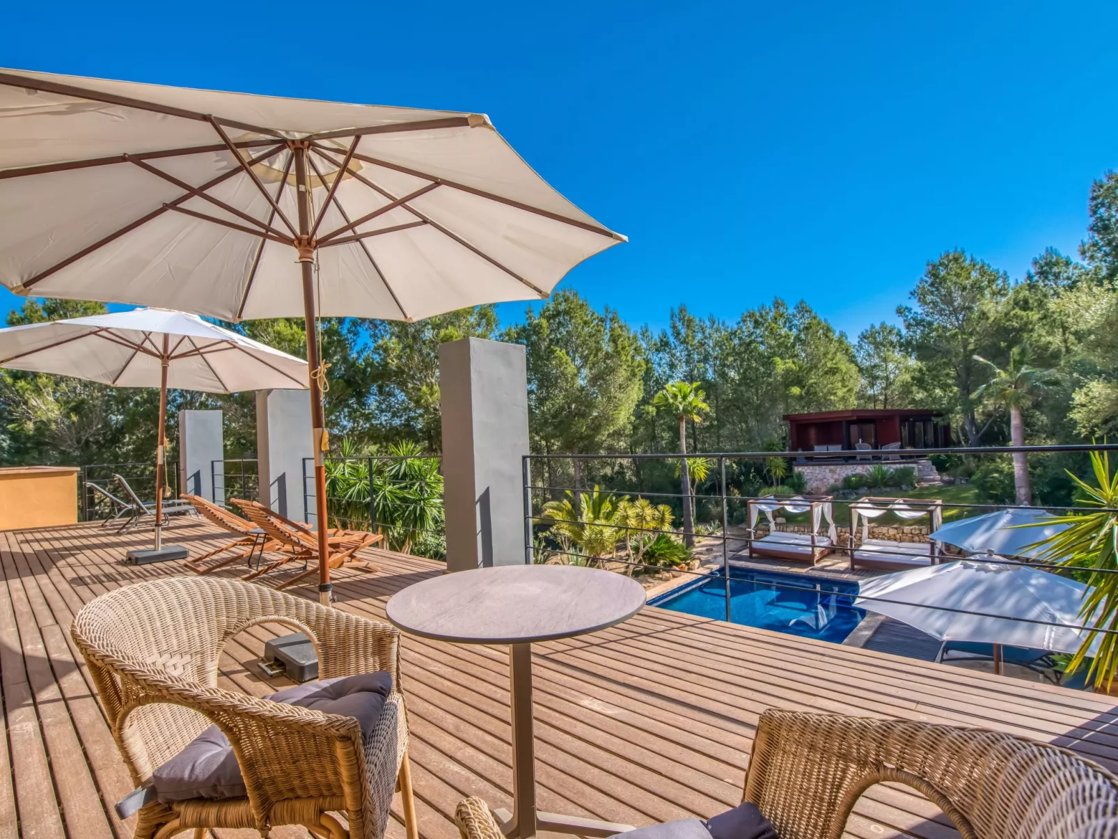 Nettes Ferienhaus in Felanitx mit Offenem Kamin-Buiten