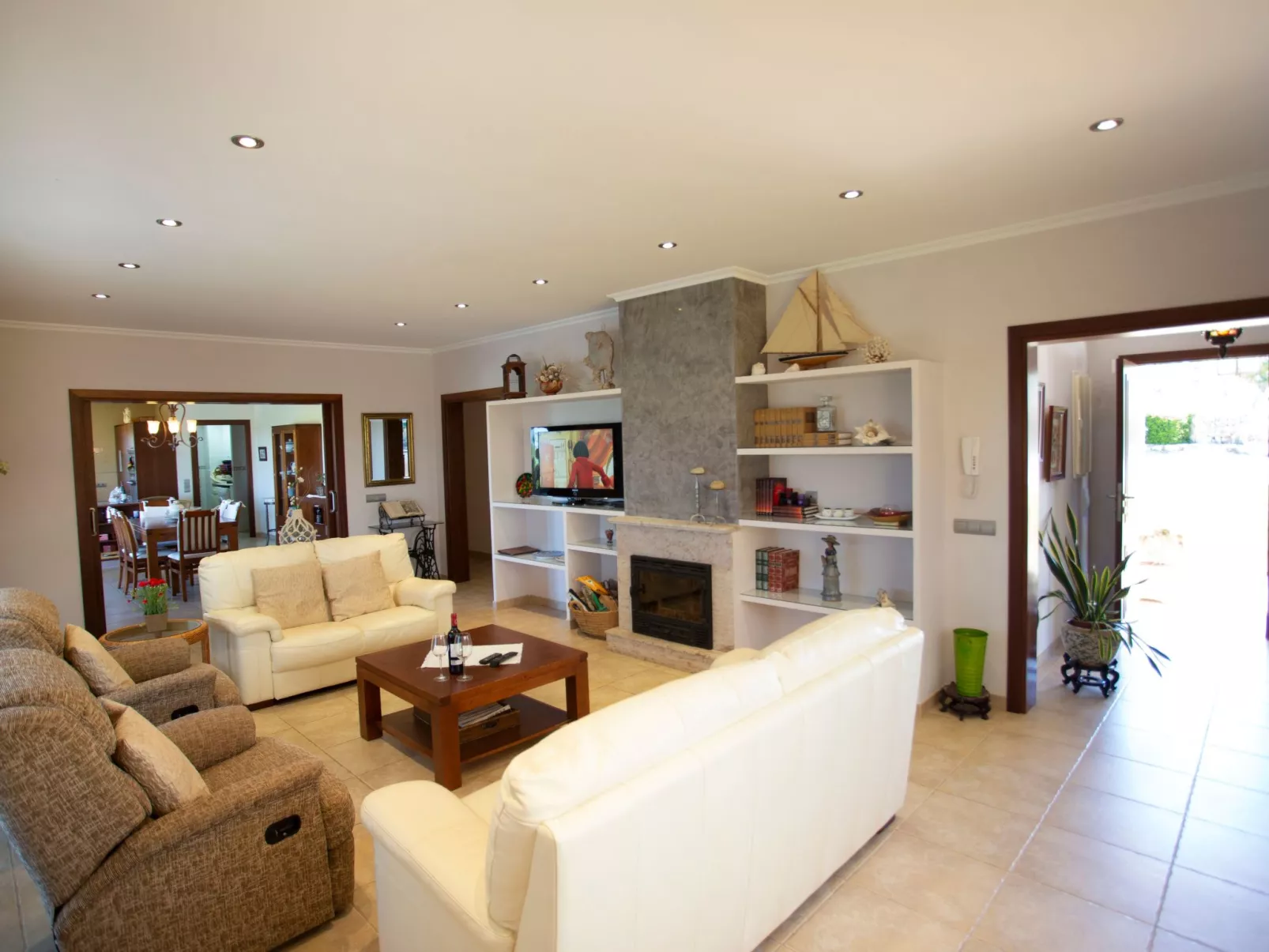 Finca Oliveres-Binnen