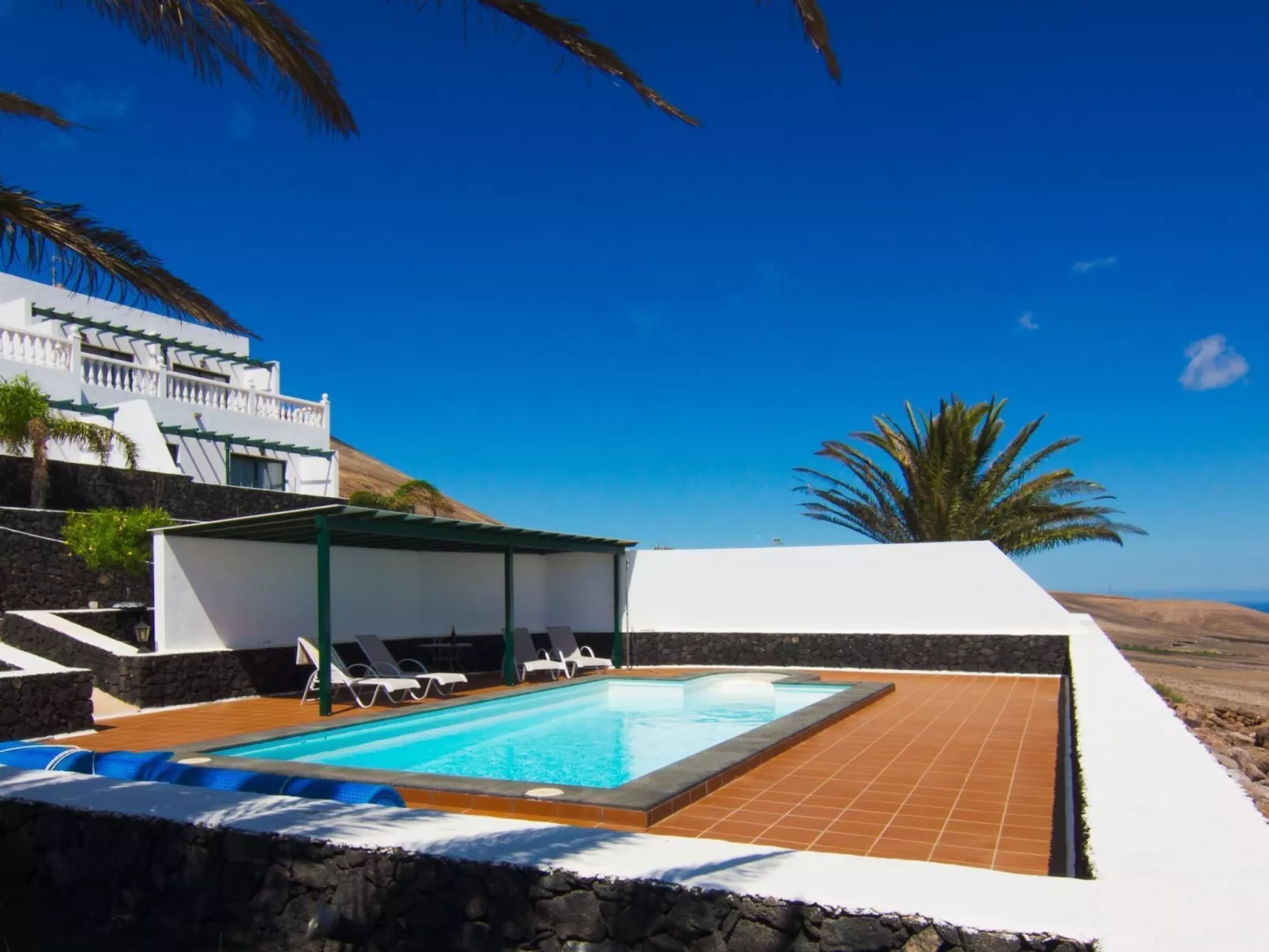 Großes Appartement mit Meerblick auf Lanzarote-Binnen