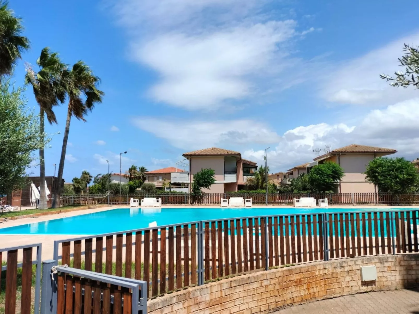 Ambra House by Holiday World-Image-tags.info