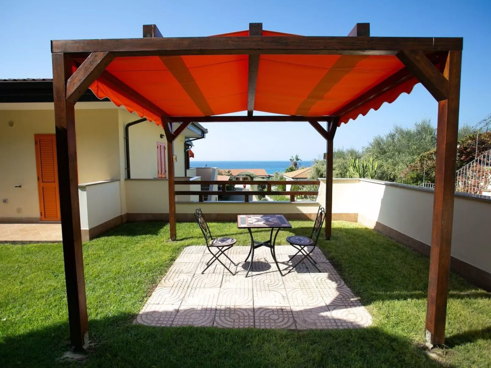 Zweizimmerwohnungen direkt am Meer-Image-tags.info