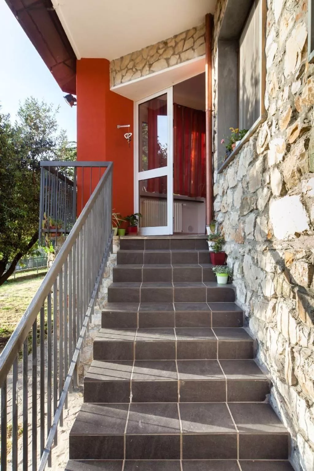 Unabhaengige Wohnung in Velva mit Garten und Grill-Buiten