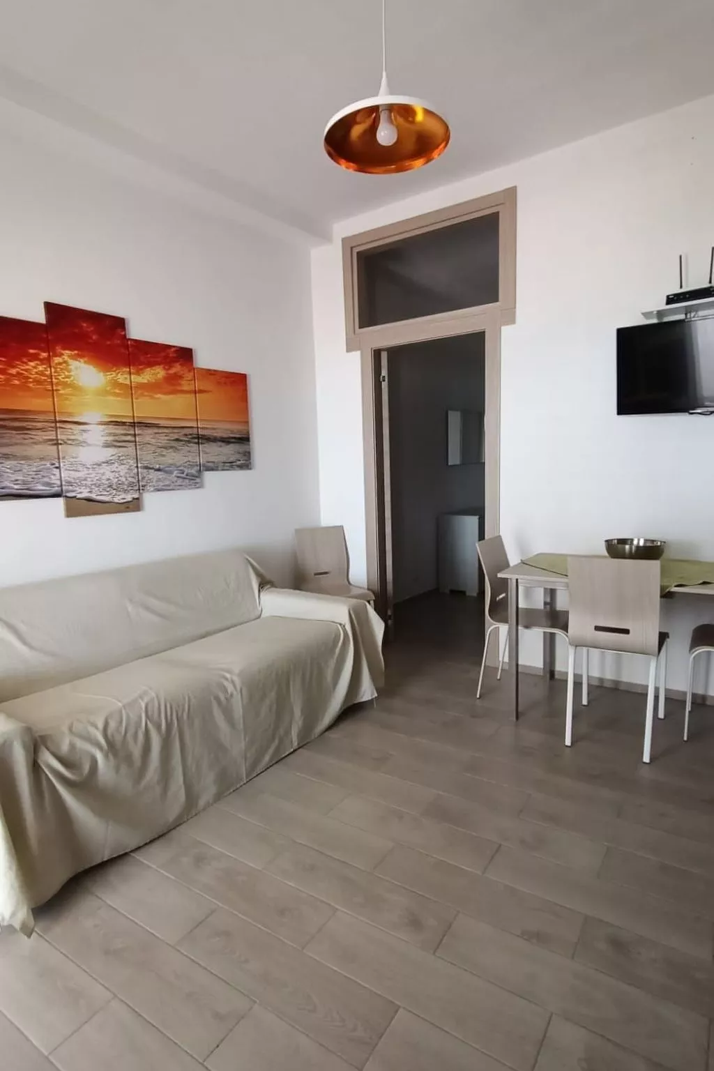 Drei-Zimmer-Wohnung mit Meerblick-Binnen