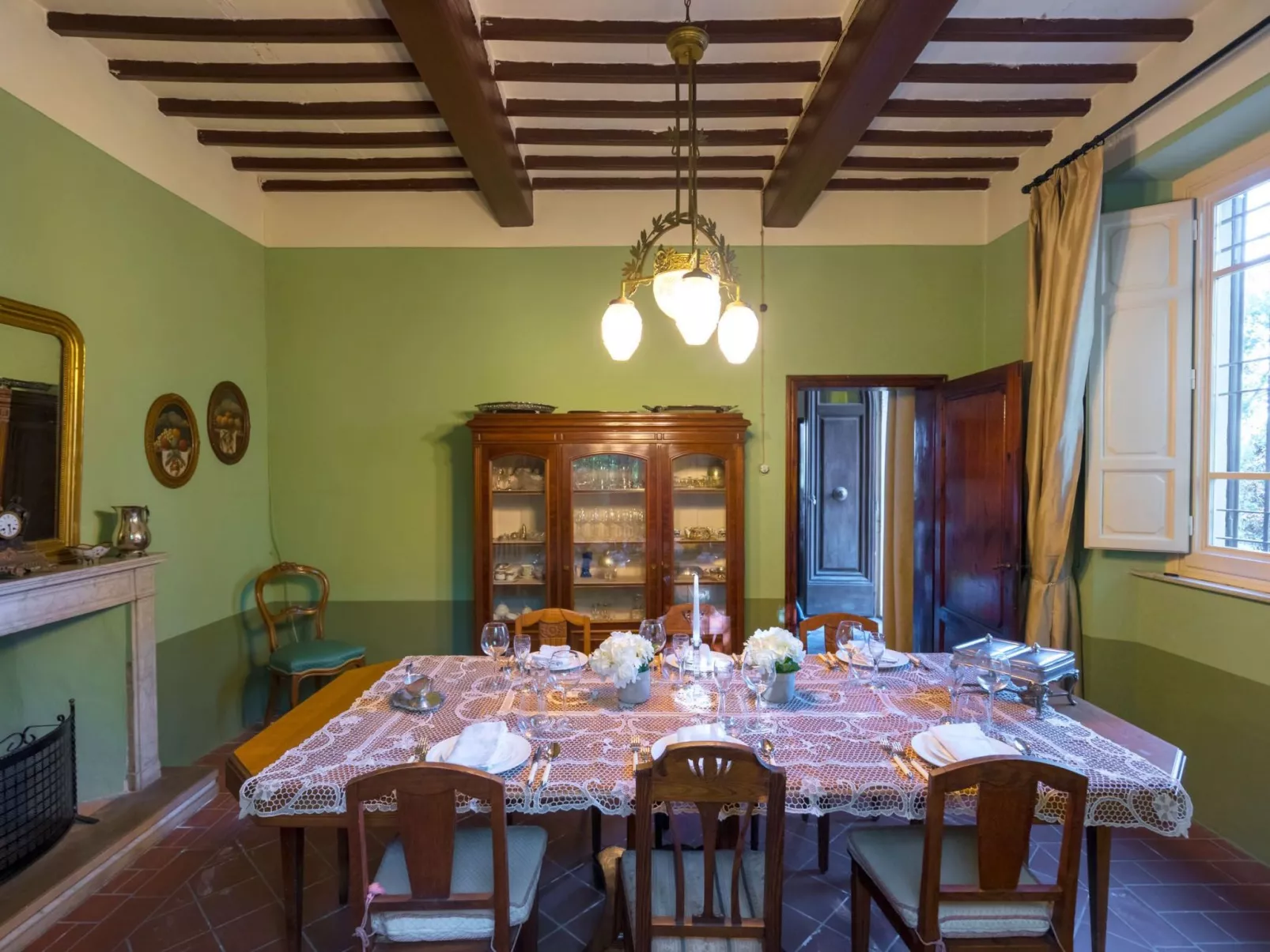 Villa mit Garten und privatem Pool-Binnen