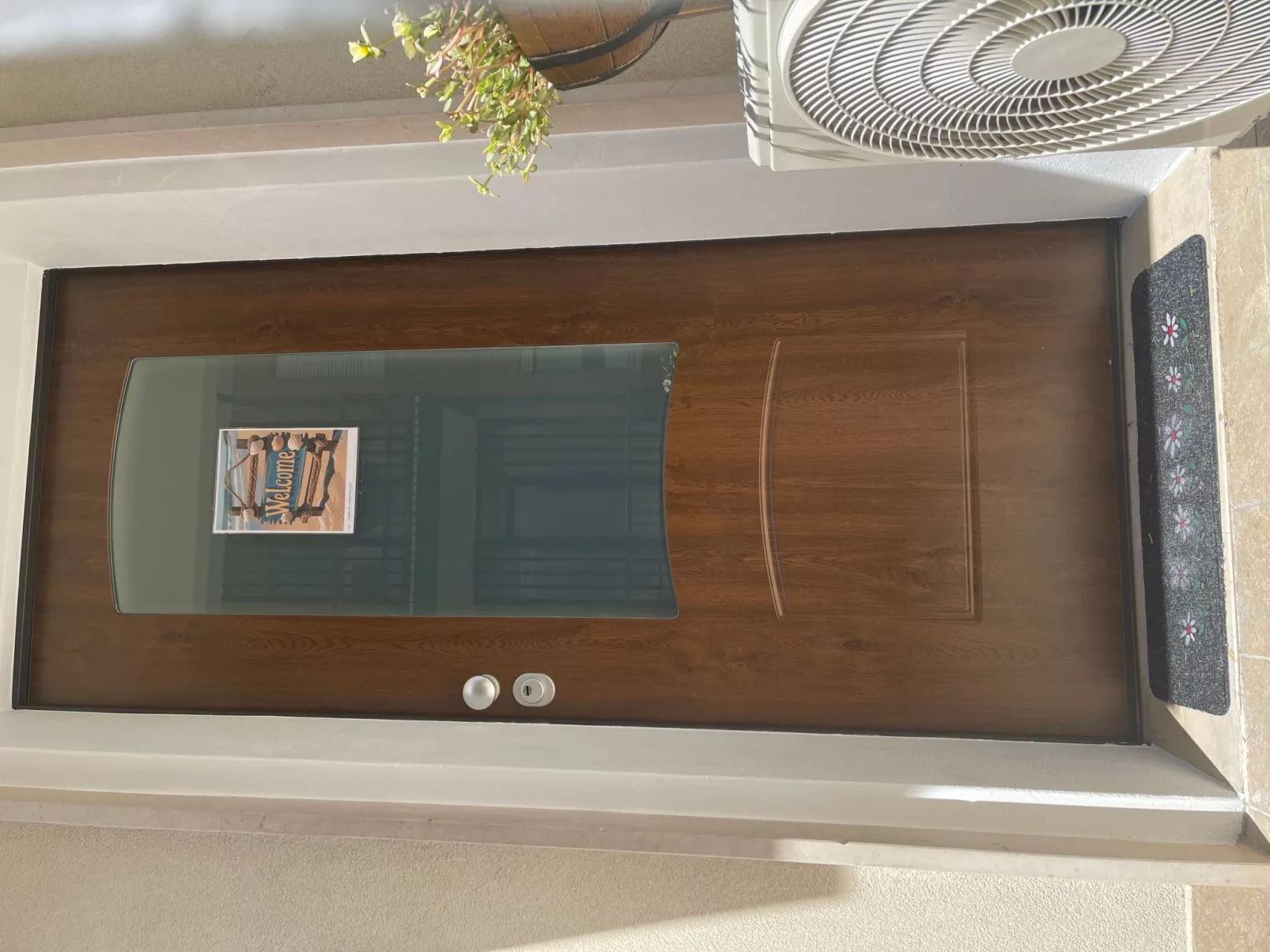 Flacher Strand und Zentrum, Privatparkplatz-Buiten