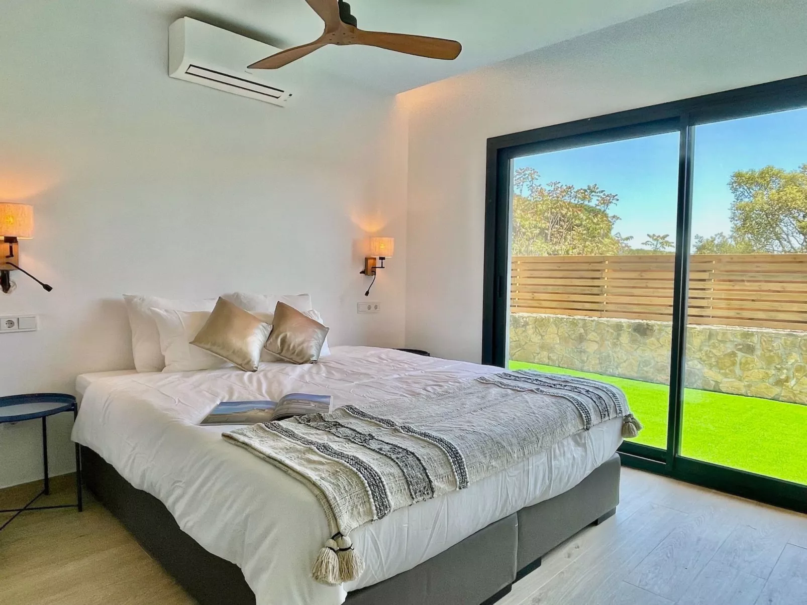 Villa Joie de Vivre - Geräumige Luxusvilla zur Miete-Image-tags.info