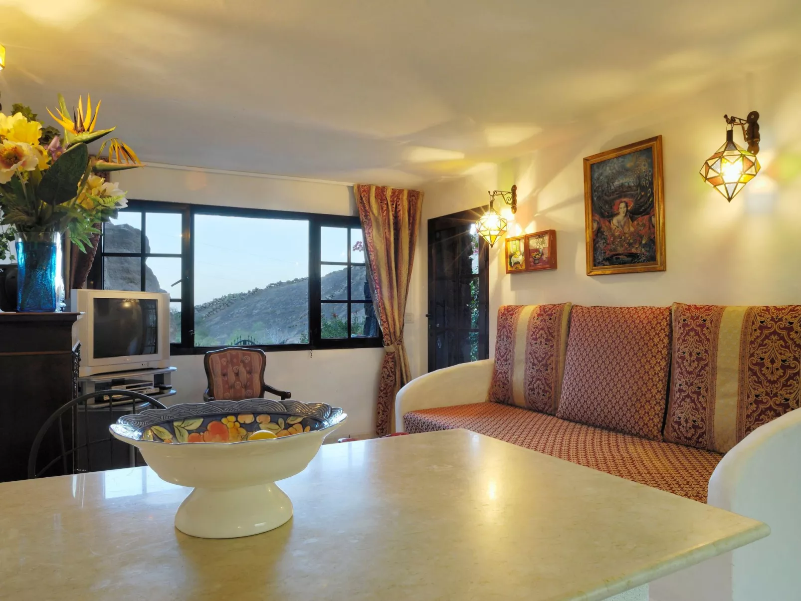 Castillo Bailey-Binnen