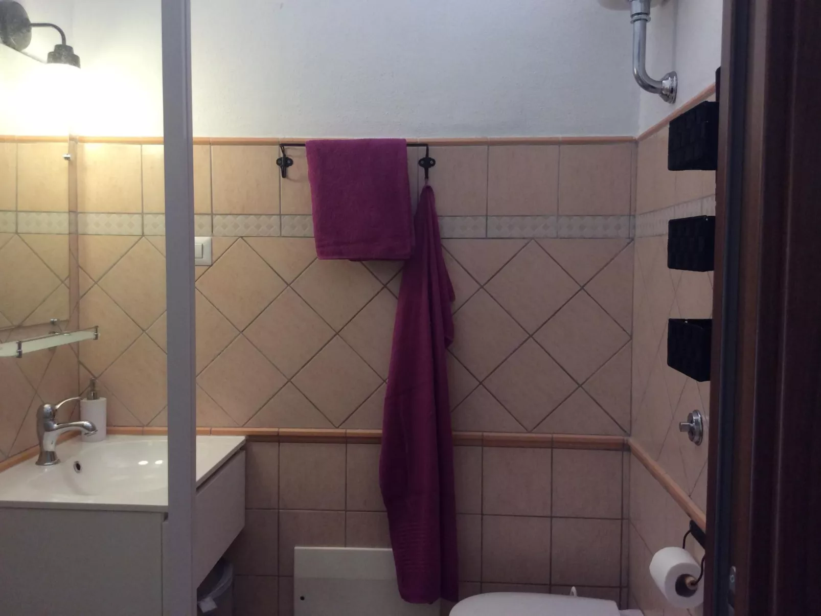 Gemütliches Ferienhaus mit Kamin in Porto Tramatzu-Binnen