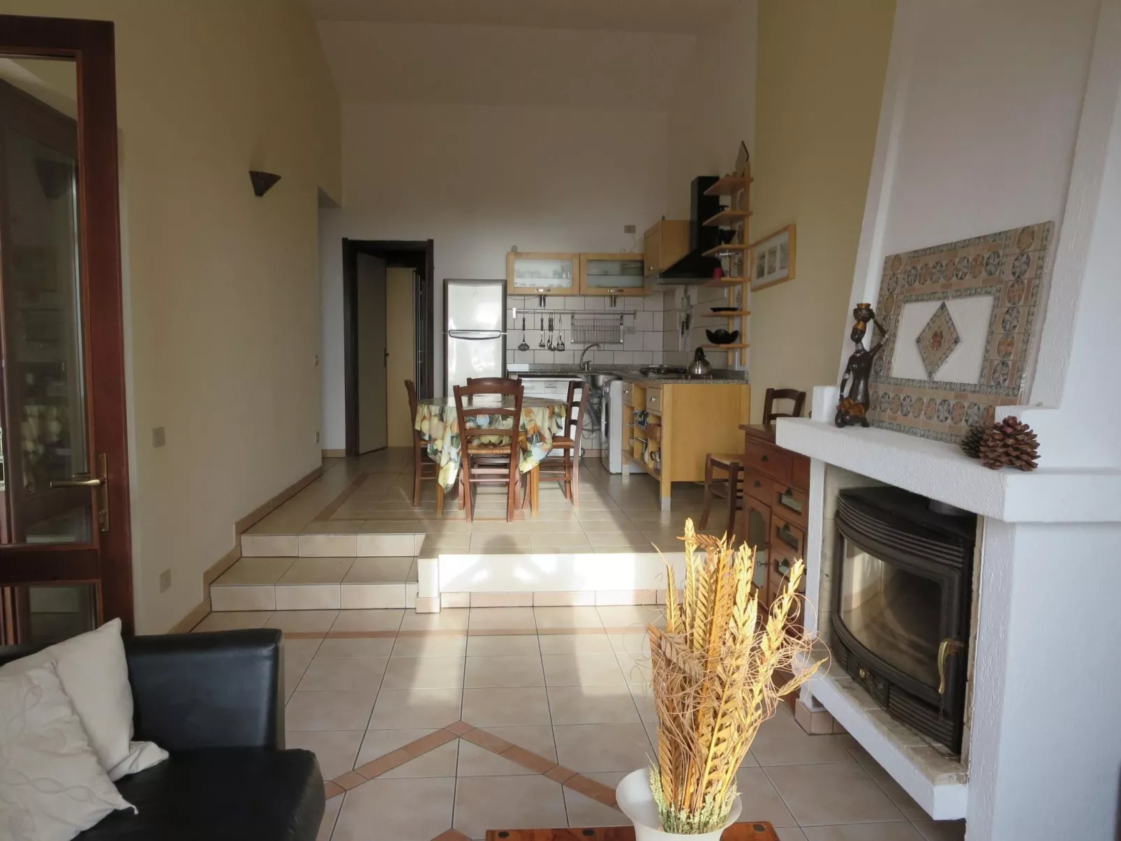 Casa Giusy mit Terrasse und Meerblick-Binnen