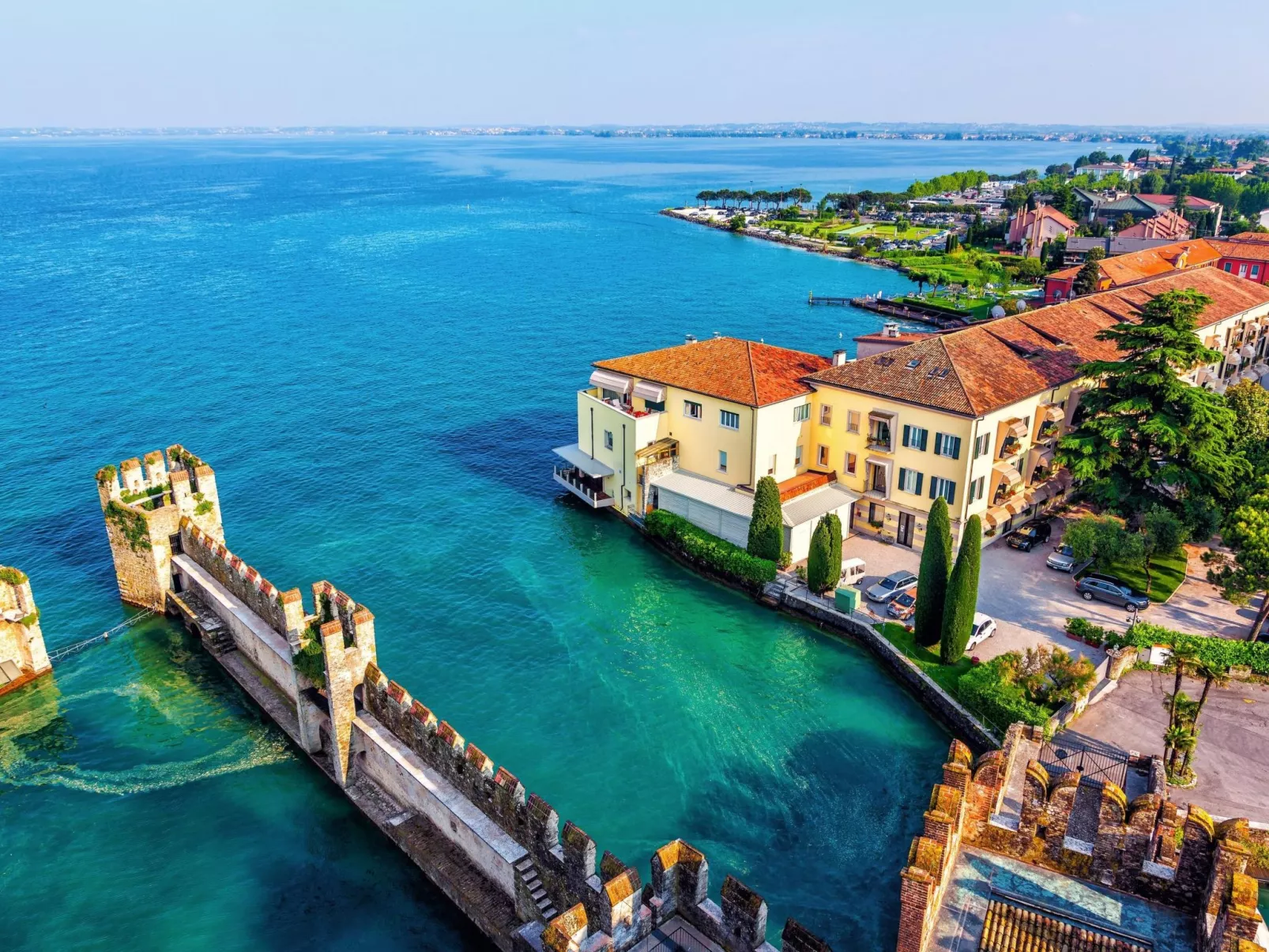 Gemütliche Drei-Zimmer-Wohnung mit Garten-Binnen