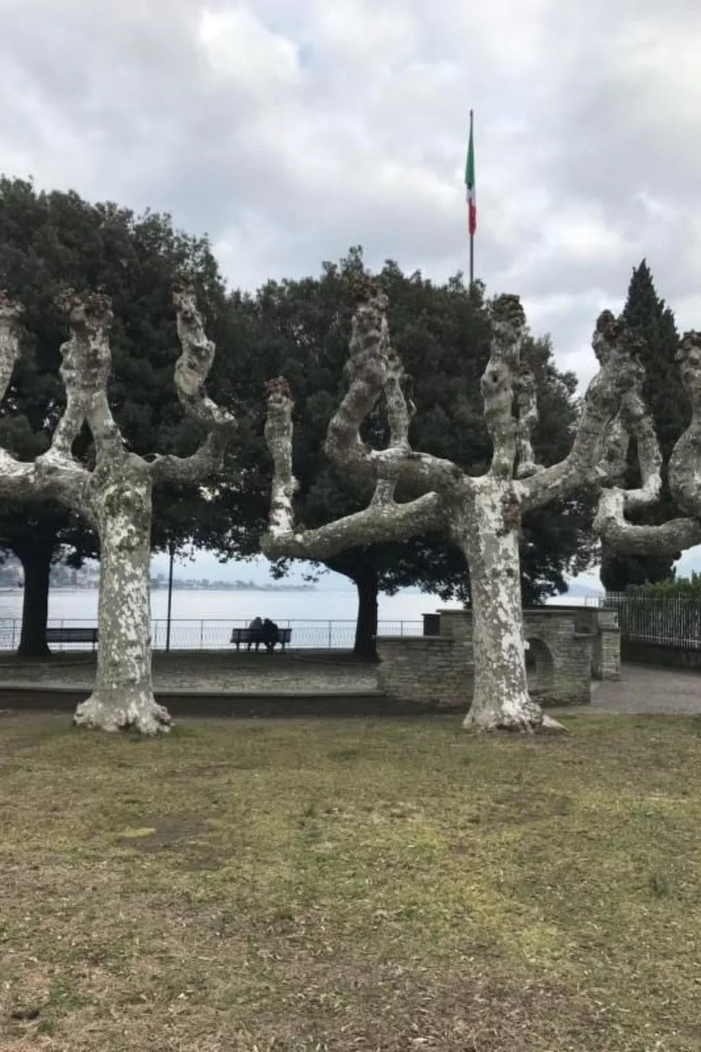 Zwei-Zimmer-Wohnung mit Parkplatz in der Nähe des Strandes-Binnen