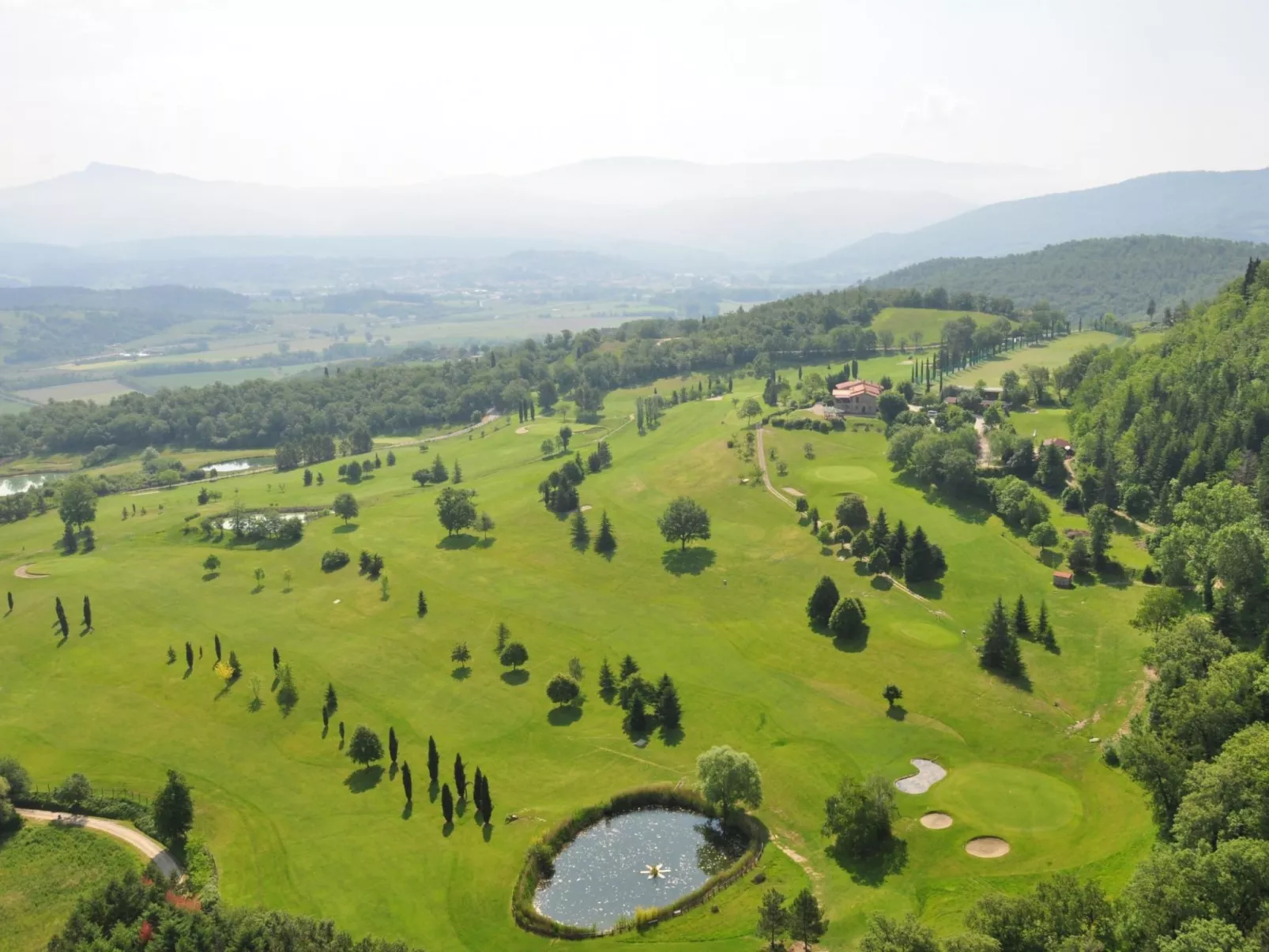 Villa Liz' Anwesen mit privatem Pool-Binnen